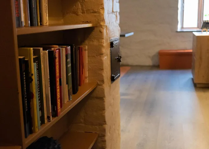 Private In Apartment